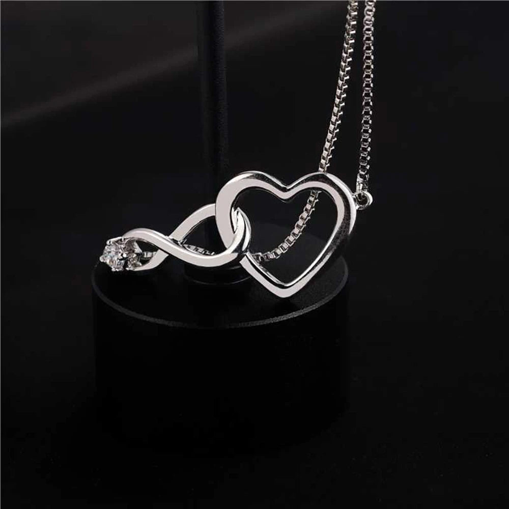 925 Sterling Silver Eternal Heartbeat Bracelet..